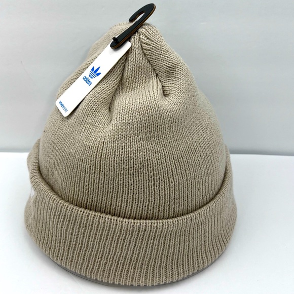 ADIDAS, WOMENS “ALUMINA HEATER” BEANIE, ONE SIZE FITS ALL, WARM AND COMFORTABLE - Picture 2 of 12